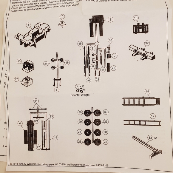 Walthers Cornerstone 933-3109 Kalmar Intermodal Container Crane - Kit HO Scale - Picture 4 of 6